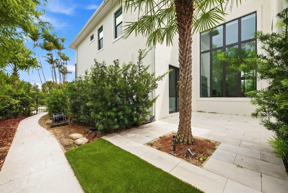 6924 STILLWATER SHORES DRIVE Davie, FL 33314