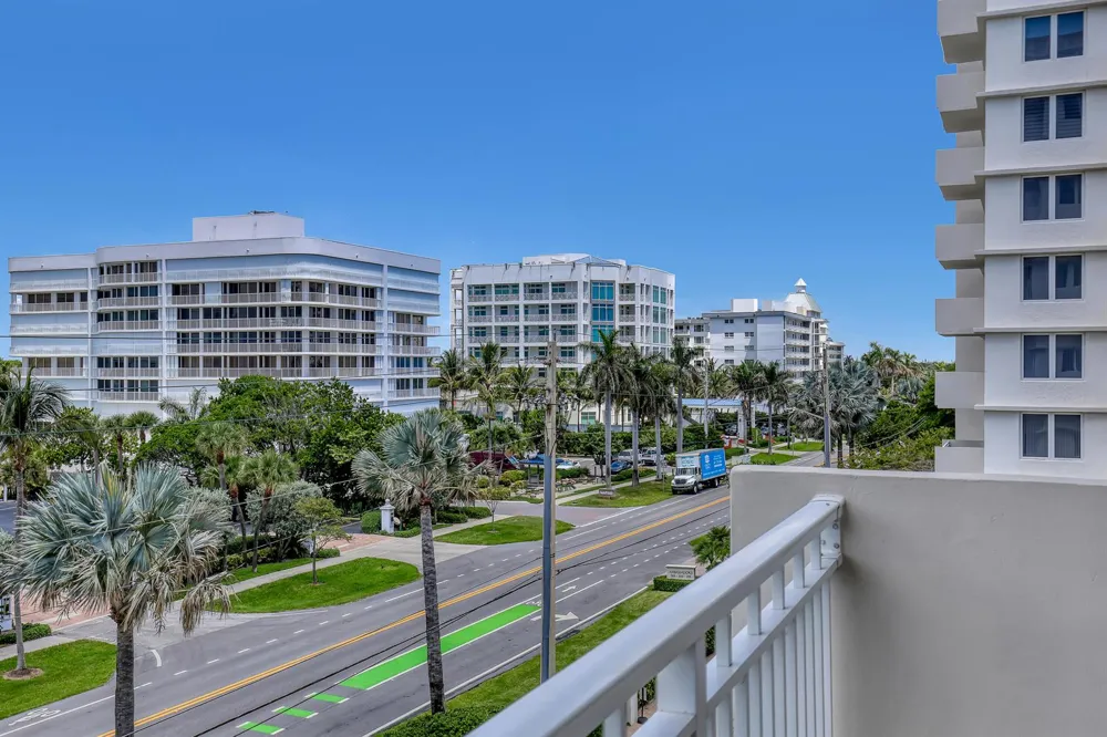 3221 S OCEAN BOULEVARD #302 Highland Beach, FL 33487