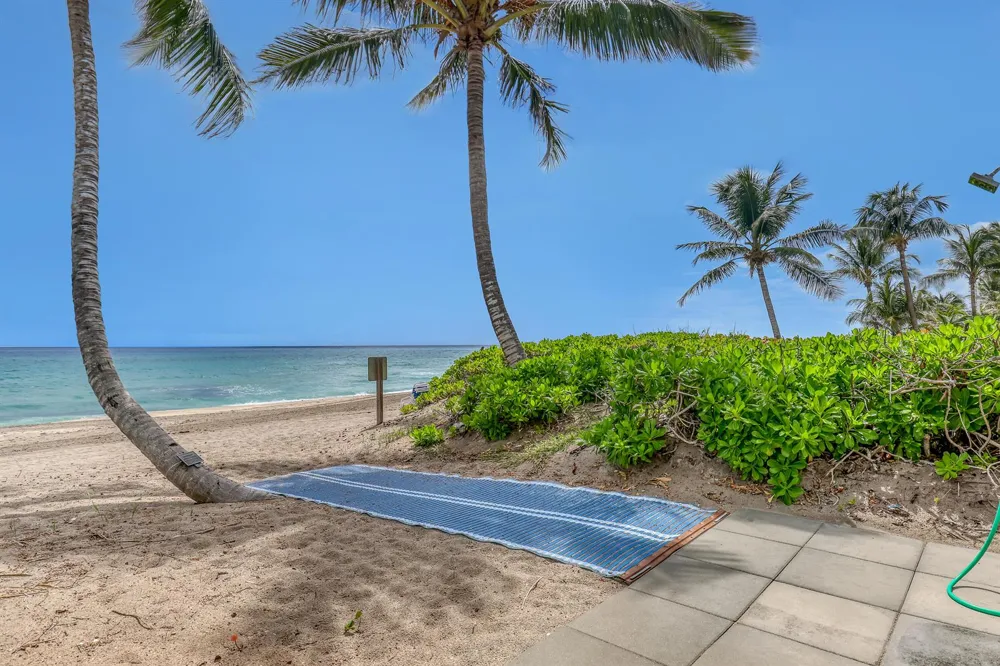 3221 S OCEAN BOULEVARD #302 Highland Beach, FL 33487