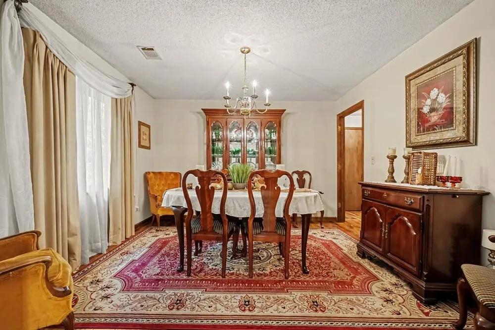 25 Woodall Rd Se White, GA 30184