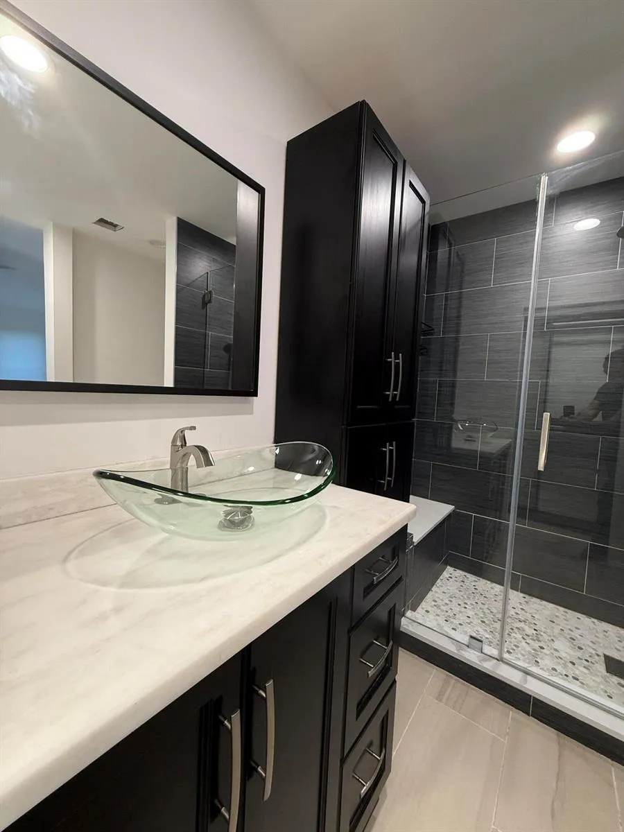 218 NW 75th Terrace Plantation, FL 33317