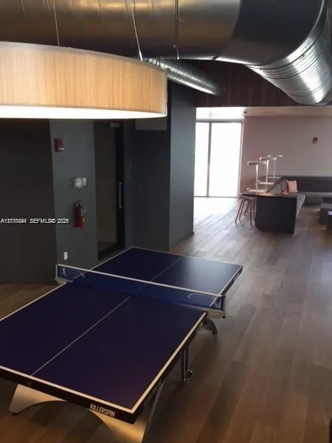 151 SE 1st St #3509 Miami, FL 33131