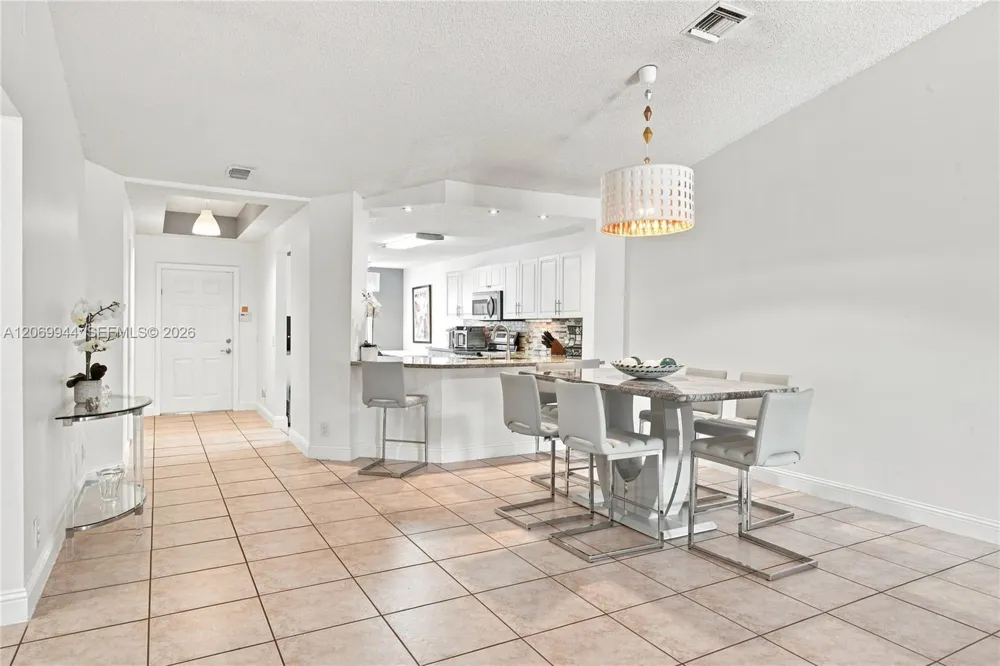 1625 Orion Ln Weston, FL 33327
