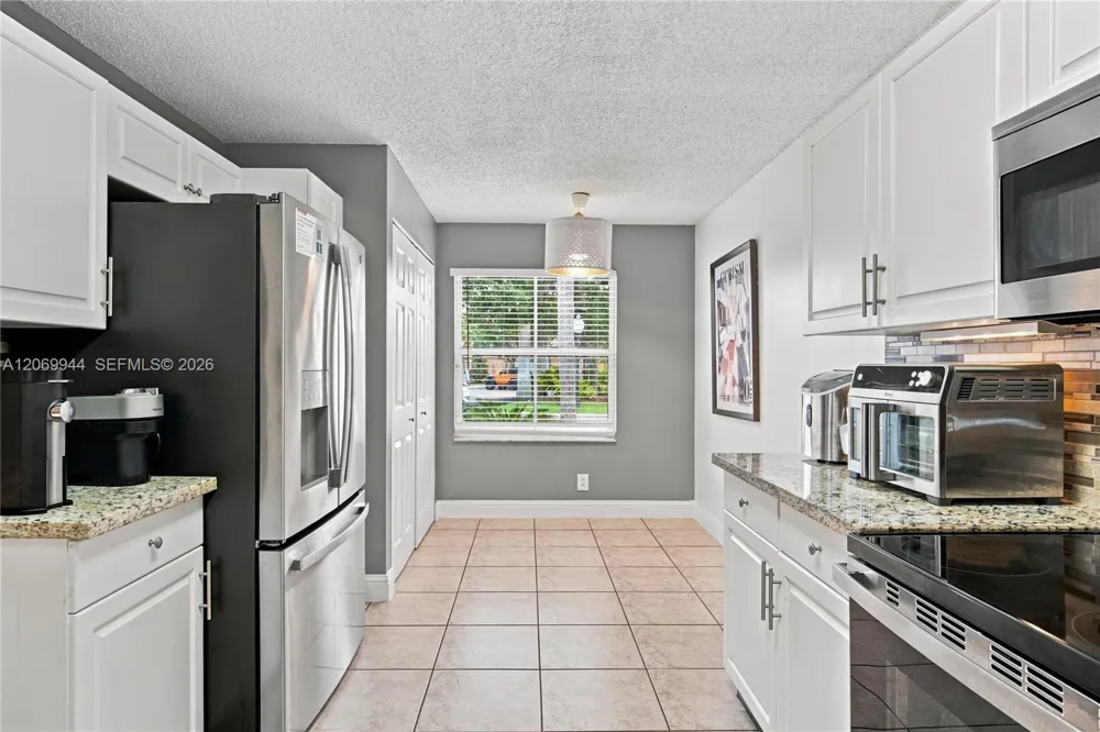 1625 Orion Ln Weston, FL 33327