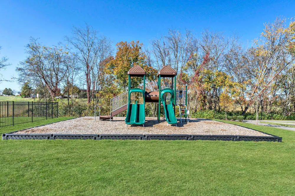 163 Rothwood PVT Drive Hendersonville, TN 37075