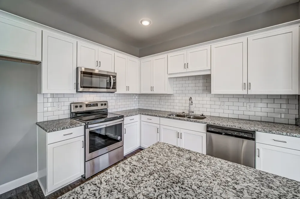 163 Rothwood PVT Drive Hendersonville, TN 37075