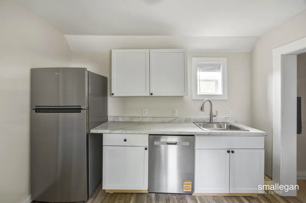 1316 Sanford Street Muskegon City, MI 49441