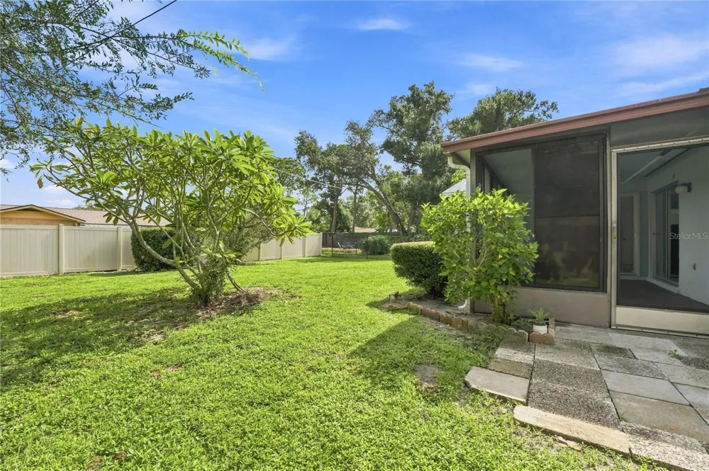 2855 DUEBY STREET Sarasota, FL 34231