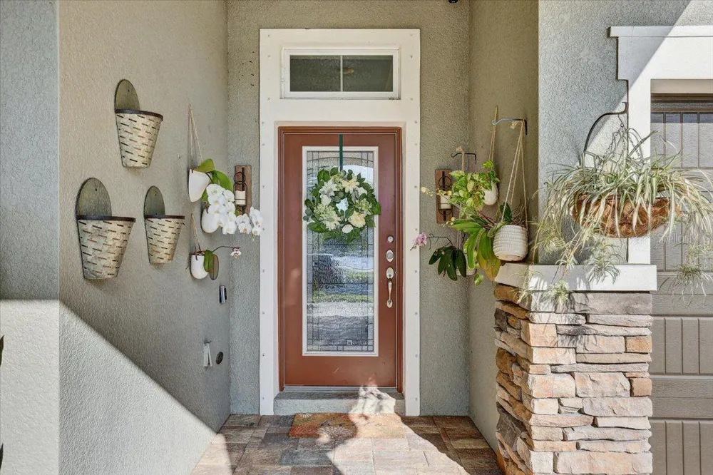 7209 MEETING HOUSE LANE Apollo Beach, FL 33572