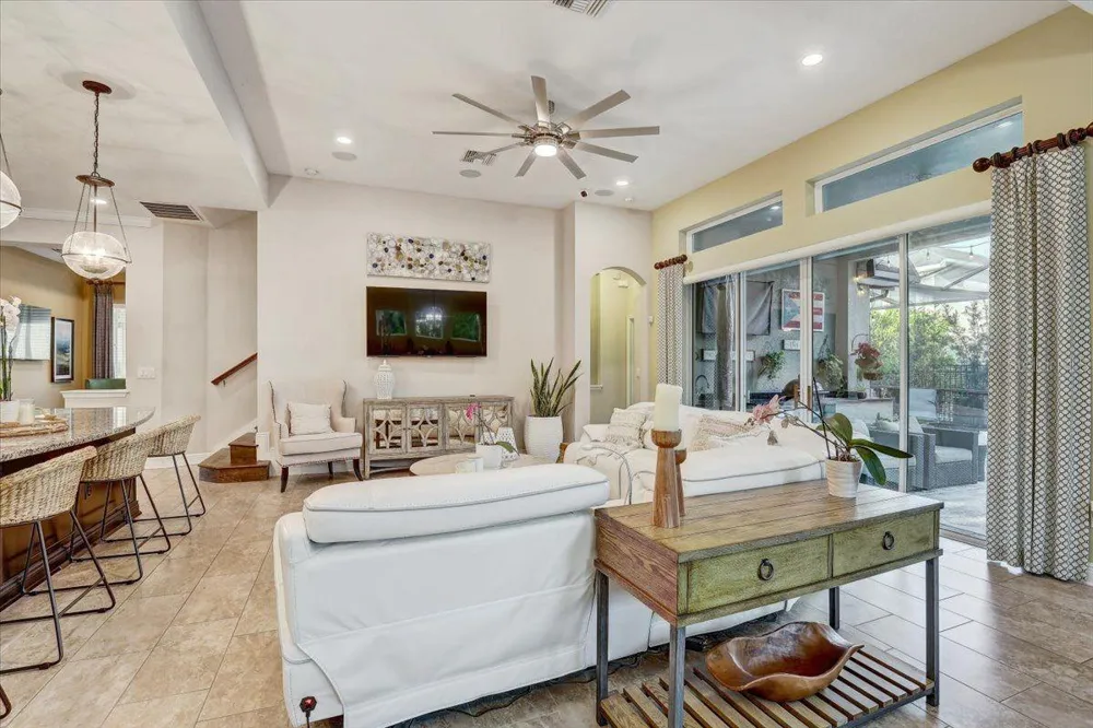 7209 MEETING HOUSE LANE Apollo Beach, FL 33572