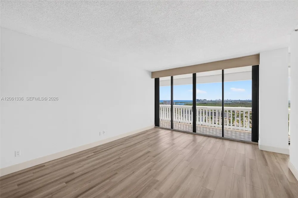 2000 Island Blvd #3008 Aventura, FL 33160