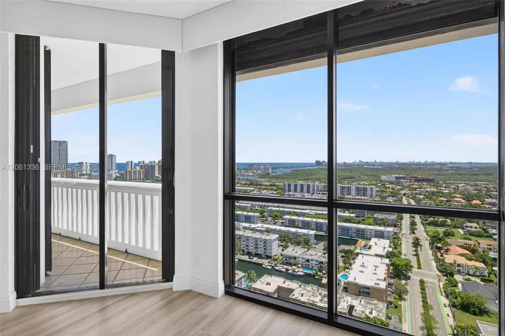 2000 Island Blvd #3008 Aventura, FL 33160