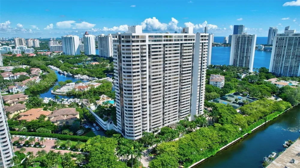 2000 Island Blvd #3008 Aventura, FL 33160