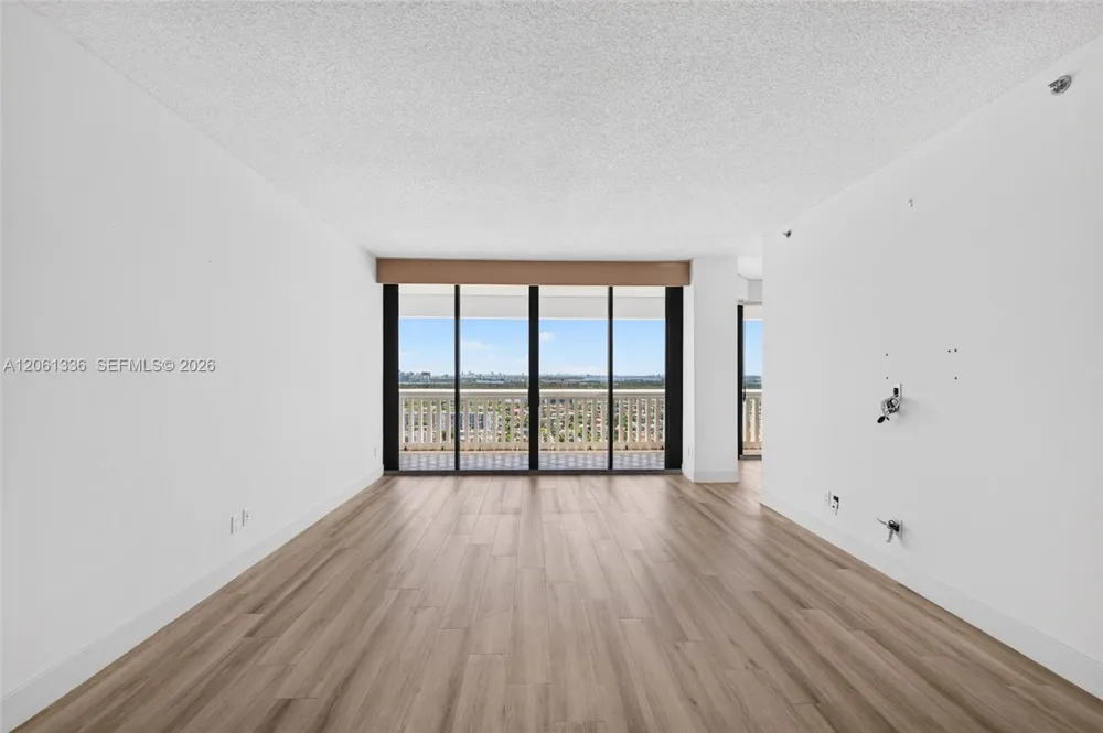 2000 Island Blvd #3008 Aventura, FL 33160