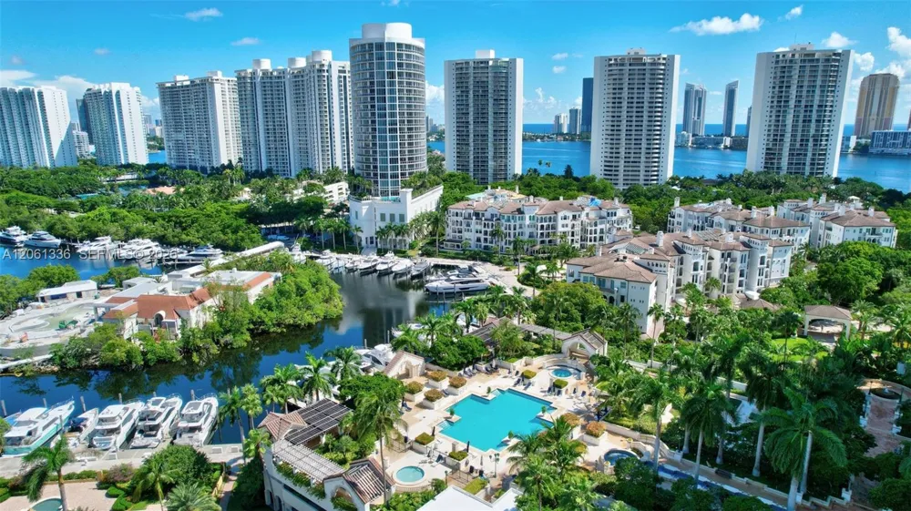 2000 Island Blvd #3008 Aventura, FL 33160