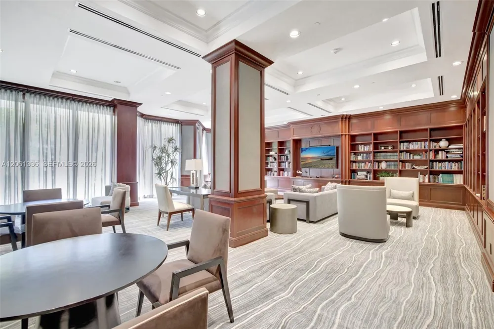 2000 Island Blvd #3008 Aventura, FL 33160