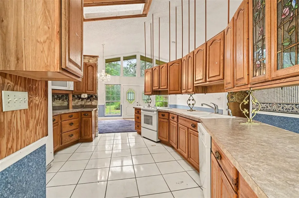 1235 MARSH FERN ROAD Mims, FL 32754