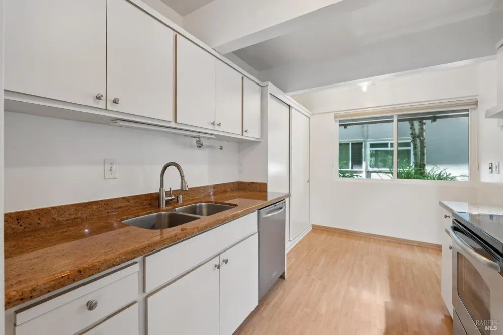 320 Via Casitas ##111 Greenbrae, CA 94904
