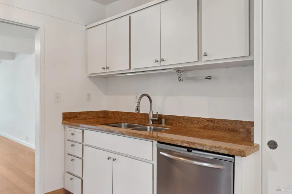 320 Via Casitas ##111 Greenbrae, CA 94904