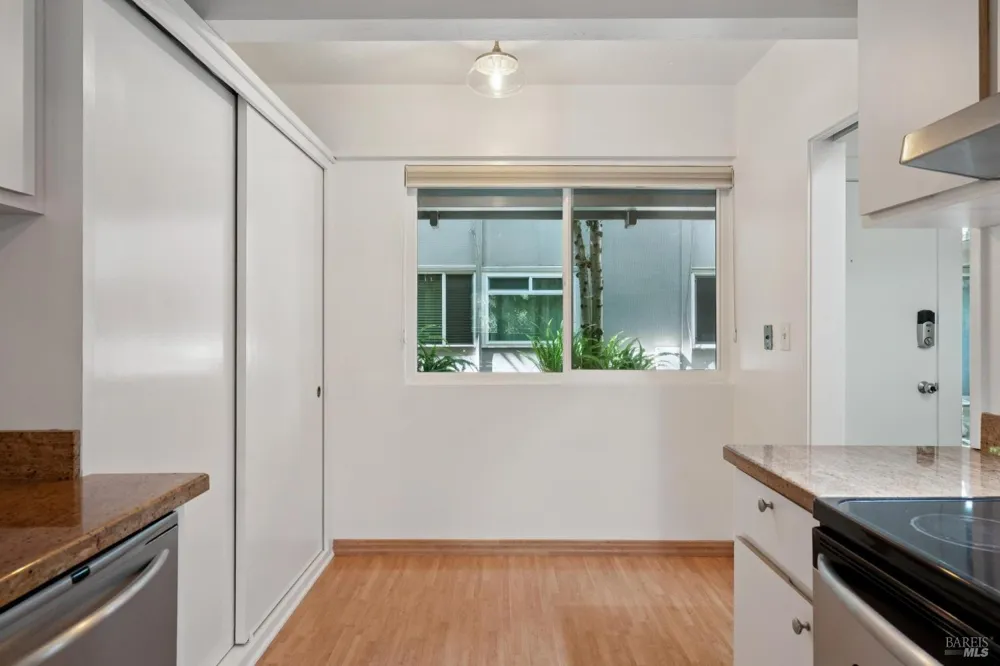 320 Via Casitas ##111 Greenbrae, CA 94904