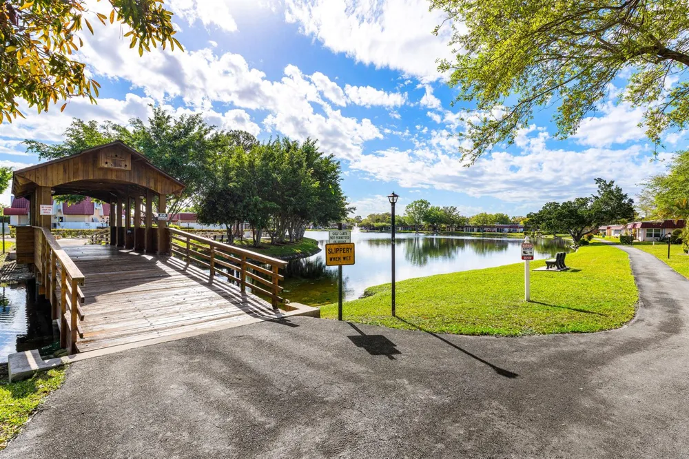 687 MARLBORO Oval #A Lake Worth, FL 33467