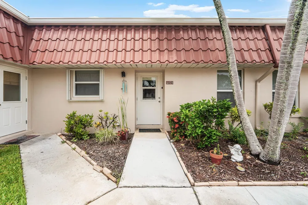 687 MARLBORO Oval #A Lake Worth, FL 33467