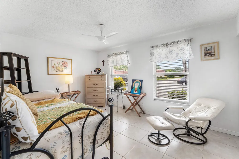 687 MARLBORO Oval #A Lake Worth, FL 33467
