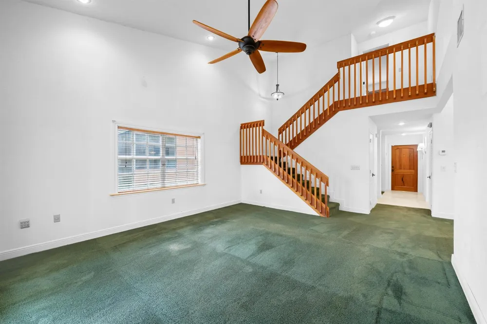 8211 NW 70th Street Tamarac, FL 33321
