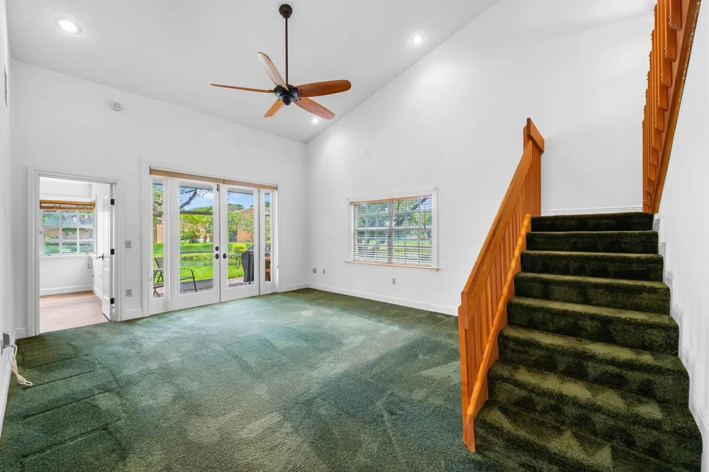 8211 NW 70th Street Tamarac, FL 33321