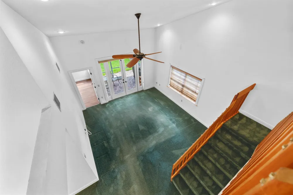 8211 NW 70th Street Tamarac, FL 33321