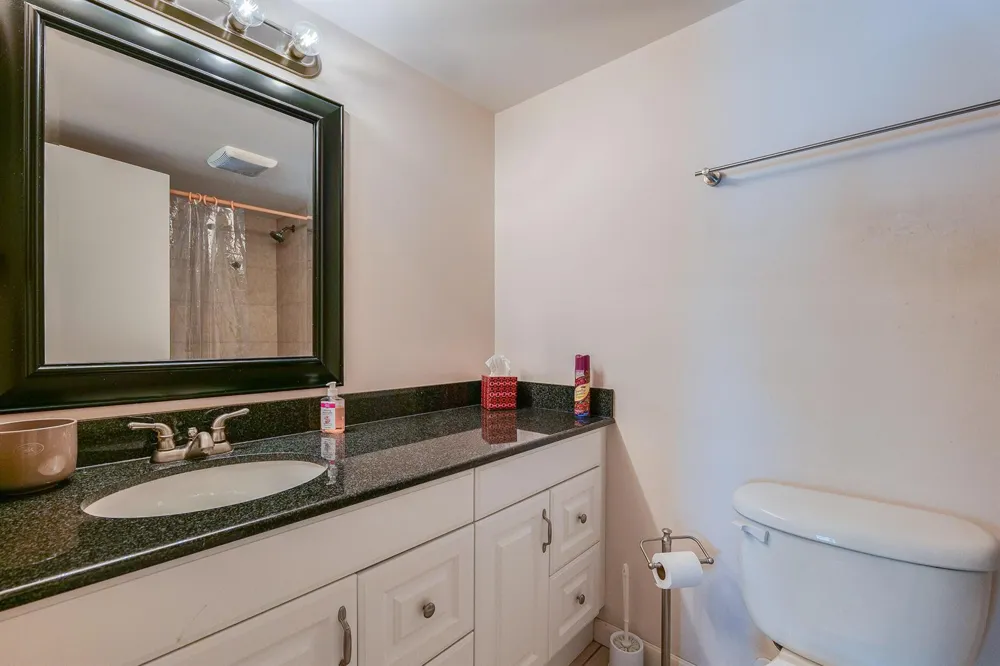 4851 NW 26th Court ##344 Lauderdale Lakes, FL 33313