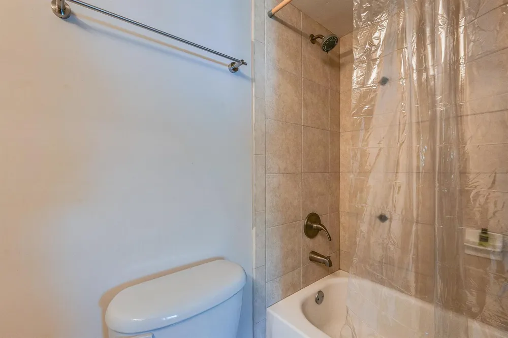 4851 NW 26th Court ##344 Lauderdale Lakes, FL 33313