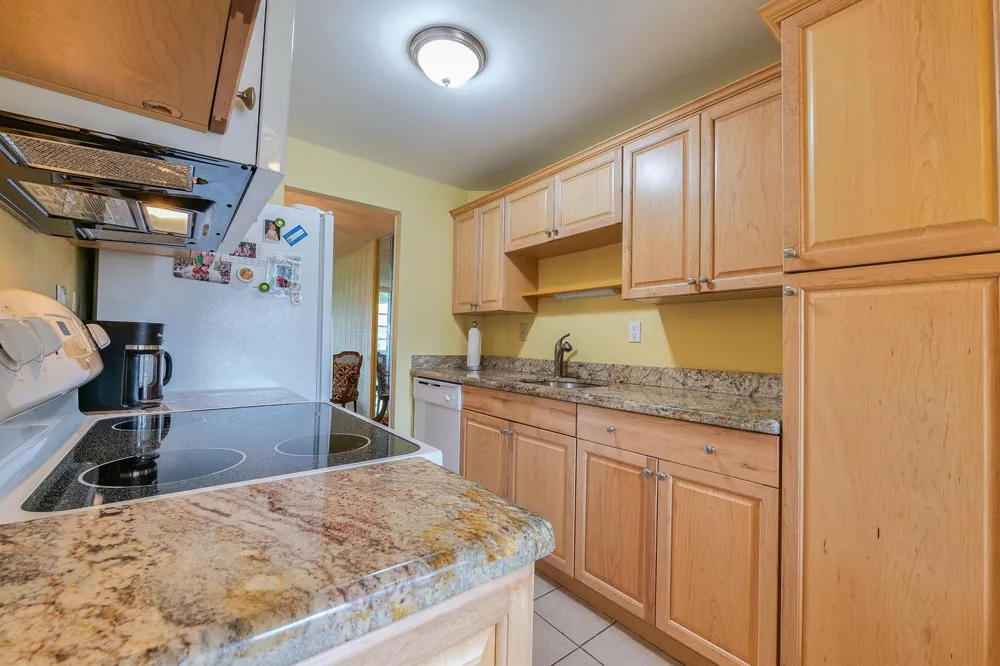 4851 NW 26th Court ##344 Lauderdale Lakes, FL 33313