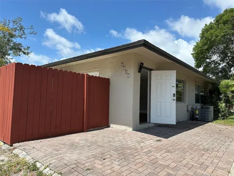 3101 NW 3RD AVENUE #1-126