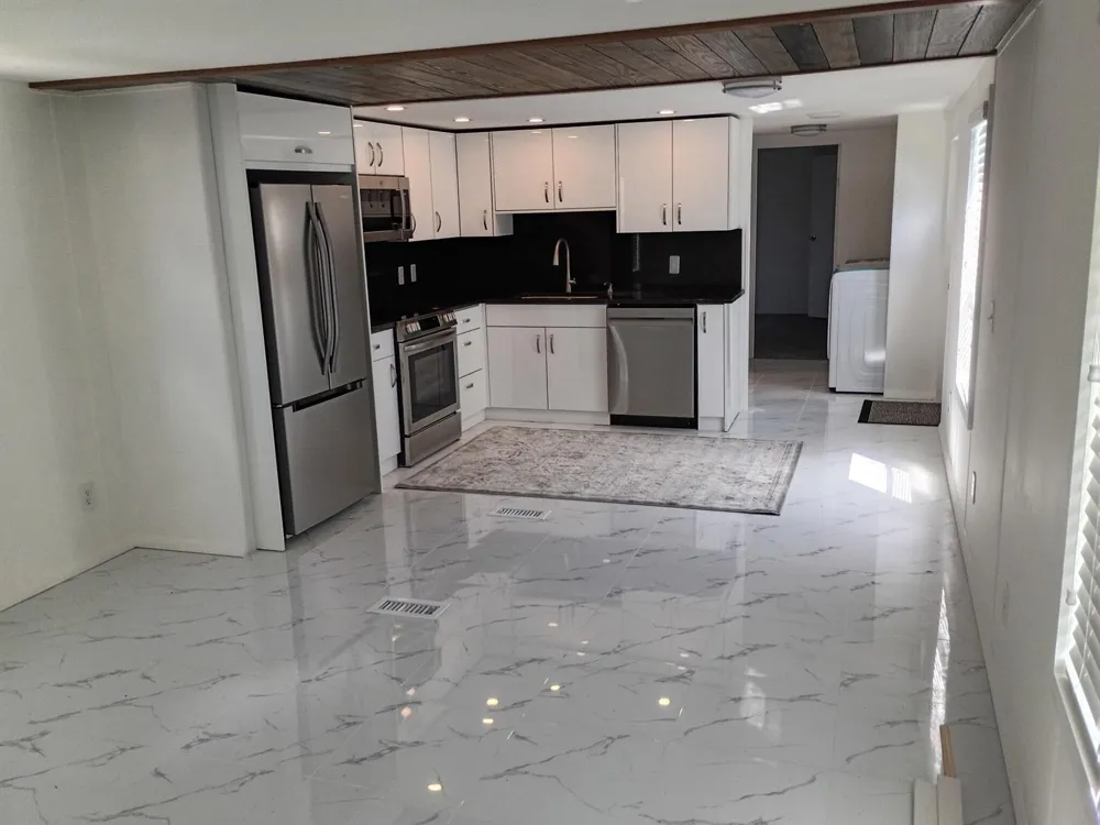 8517 SW 17TH COURT Davie, FL 33324