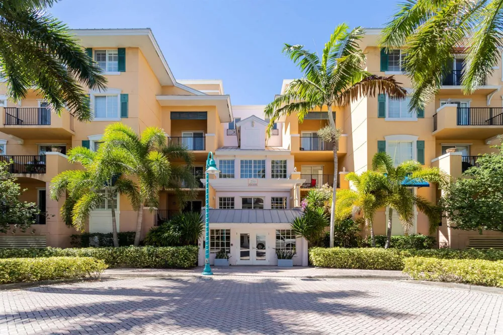 260 NE 3RD STREET #4-D Delray Beach, FL 33444