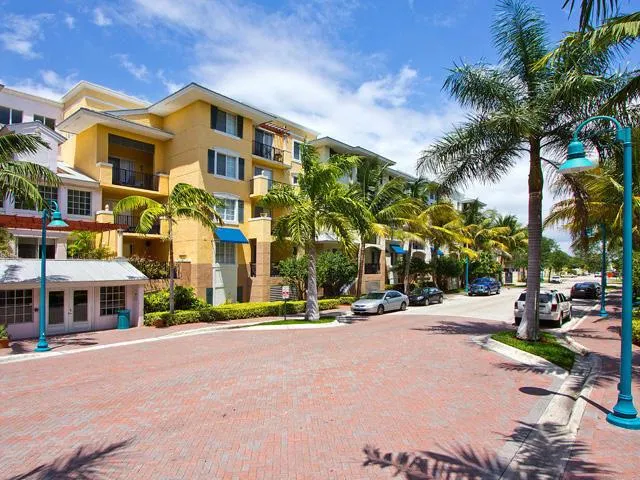 260 NE 3RD STREET #4-D Delray Beach, FL 33444