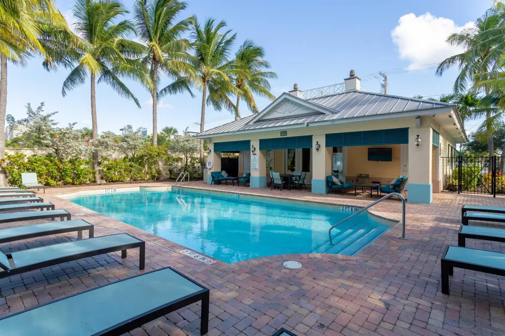 260 NE 3RD STREET #4-D Delray Beach, FL 33444