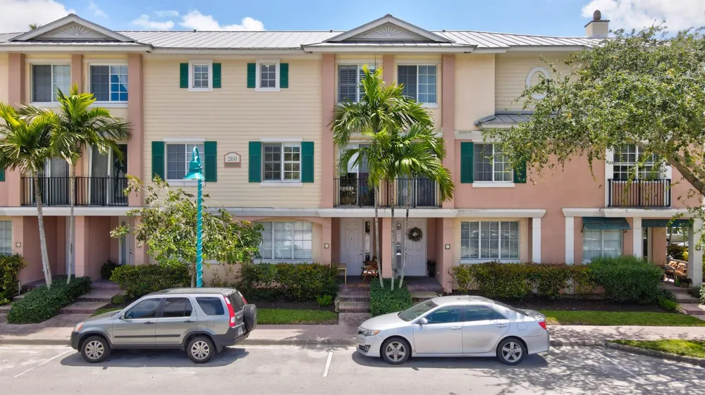 260 NE 3RD STREET #4-D Delray Beach, FL 33444