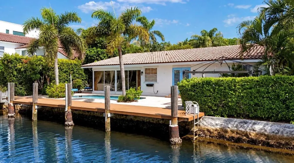 1014 Lewis Cove Road Delray Beach, FL 33483