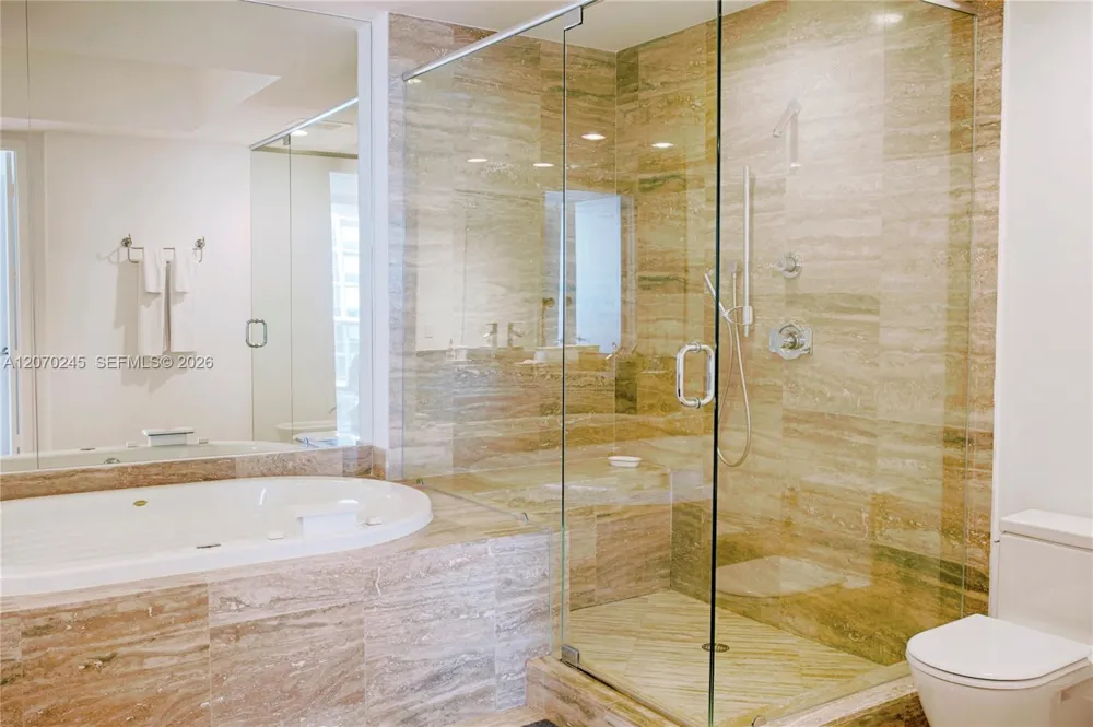 15811 Collins Ave #2303 Sunny Isles Beach, FL 33160