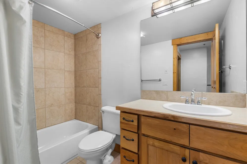 435 Ore House Plaza #202 Steamboat Springs, CO 80487
