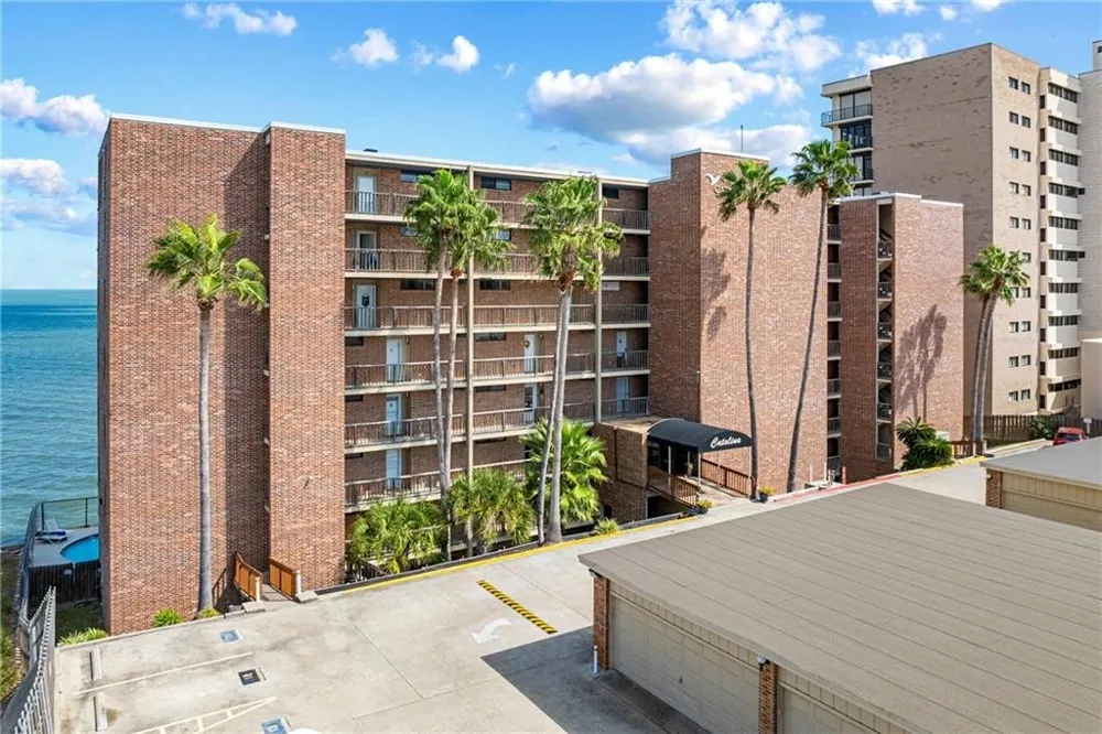 4334 Ocean Drive #605 Corpus Christi, TX 78412