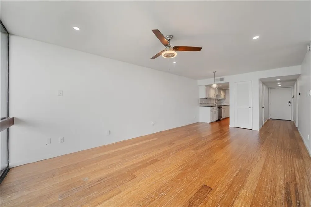 4334 Ocean Drive #605 Corpus Christi, TX 78412