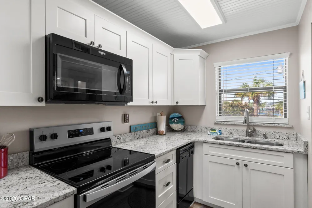 4701 Thomas Drive #214 Panama City, FL 32408