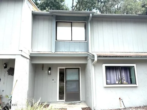 14 Fair Oaks Circle