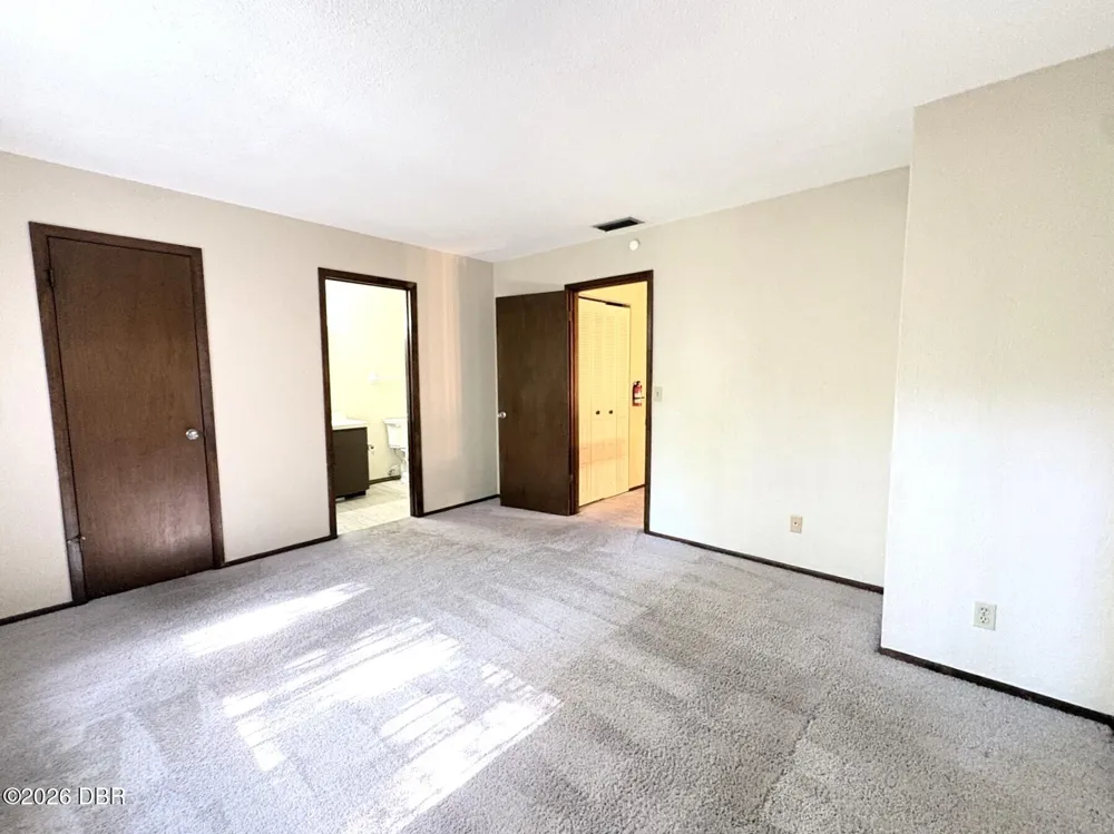14 Fair Oaks Circle Ormond Beach, FL 32174