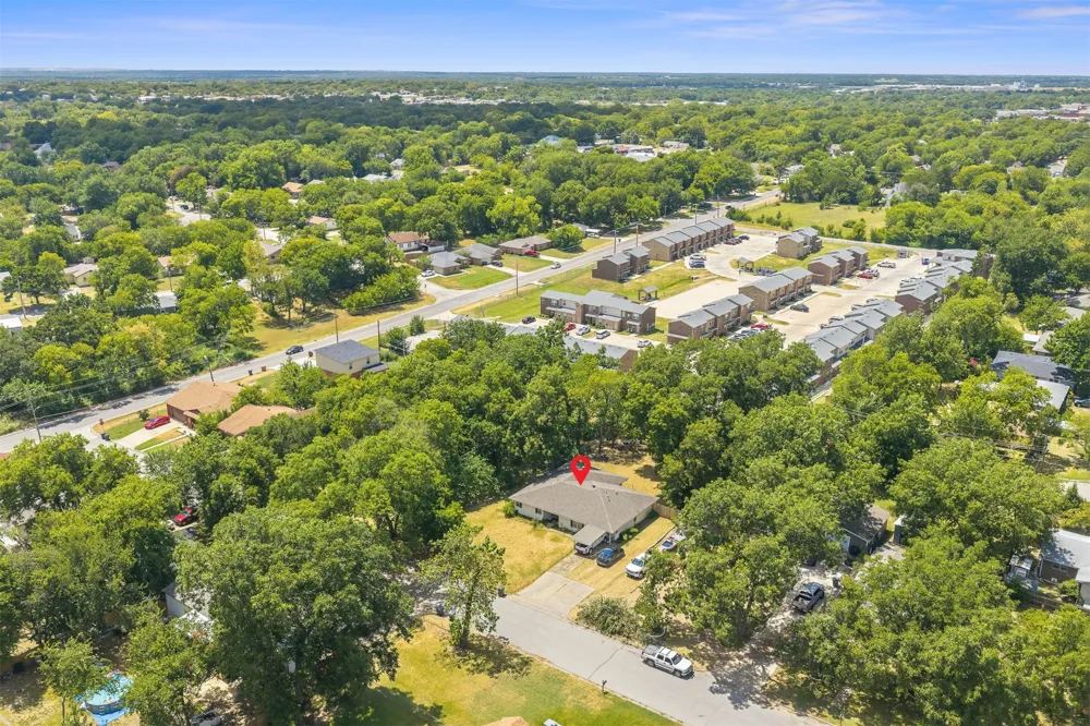 1415 Holt Street Ardmore, OK 73401