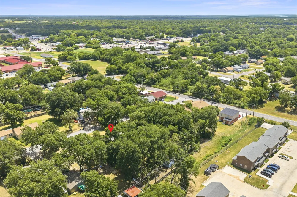 1415 Holt Street Ardmore, OK 73401