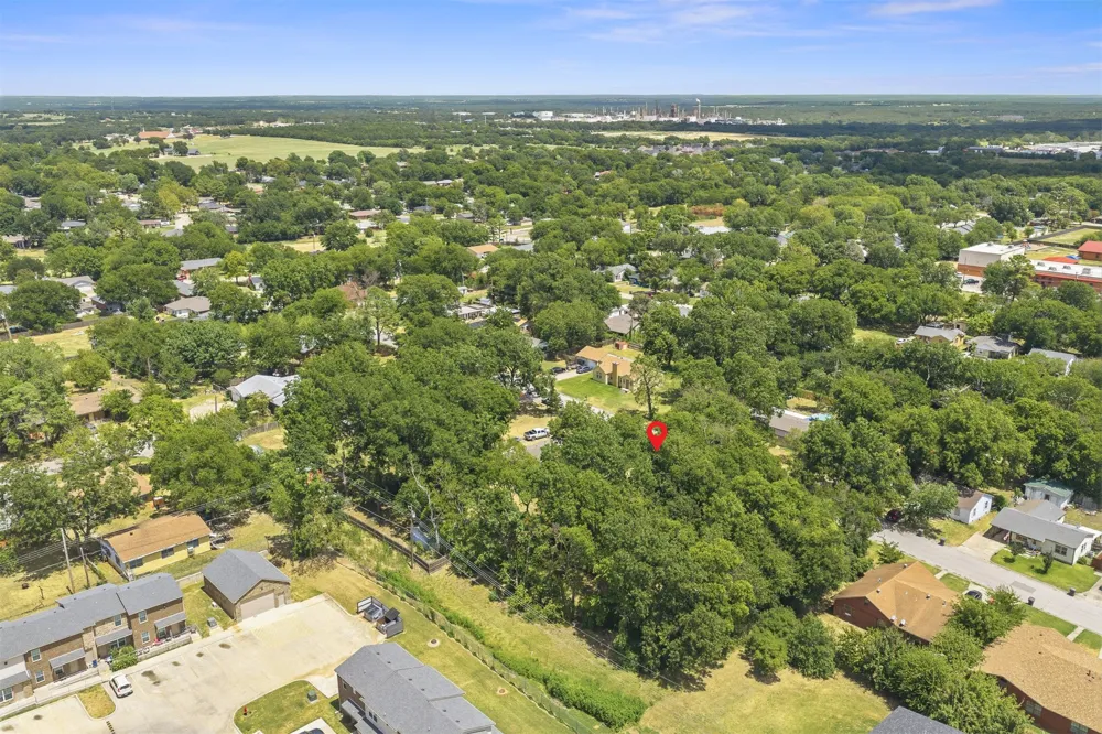1415 Holt Street Ardmore, OK 73401